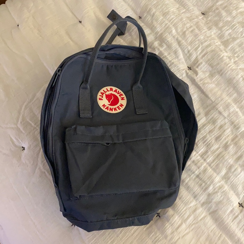 brand new Fjallraven Kanken backpack